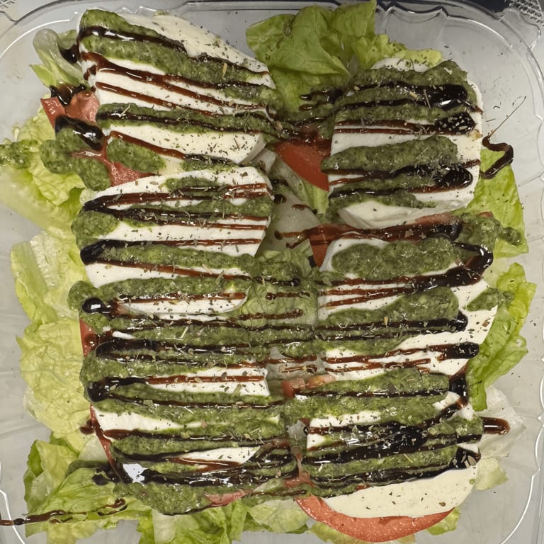 Caprese: A Fresh Italian Deli Favorite